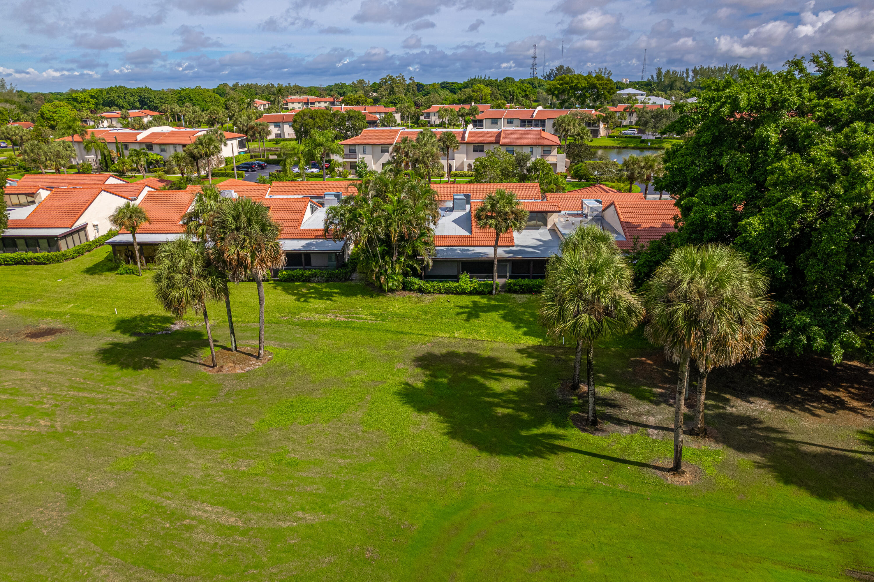 GREENS OF BOCA LAGO CONDO - Residential
