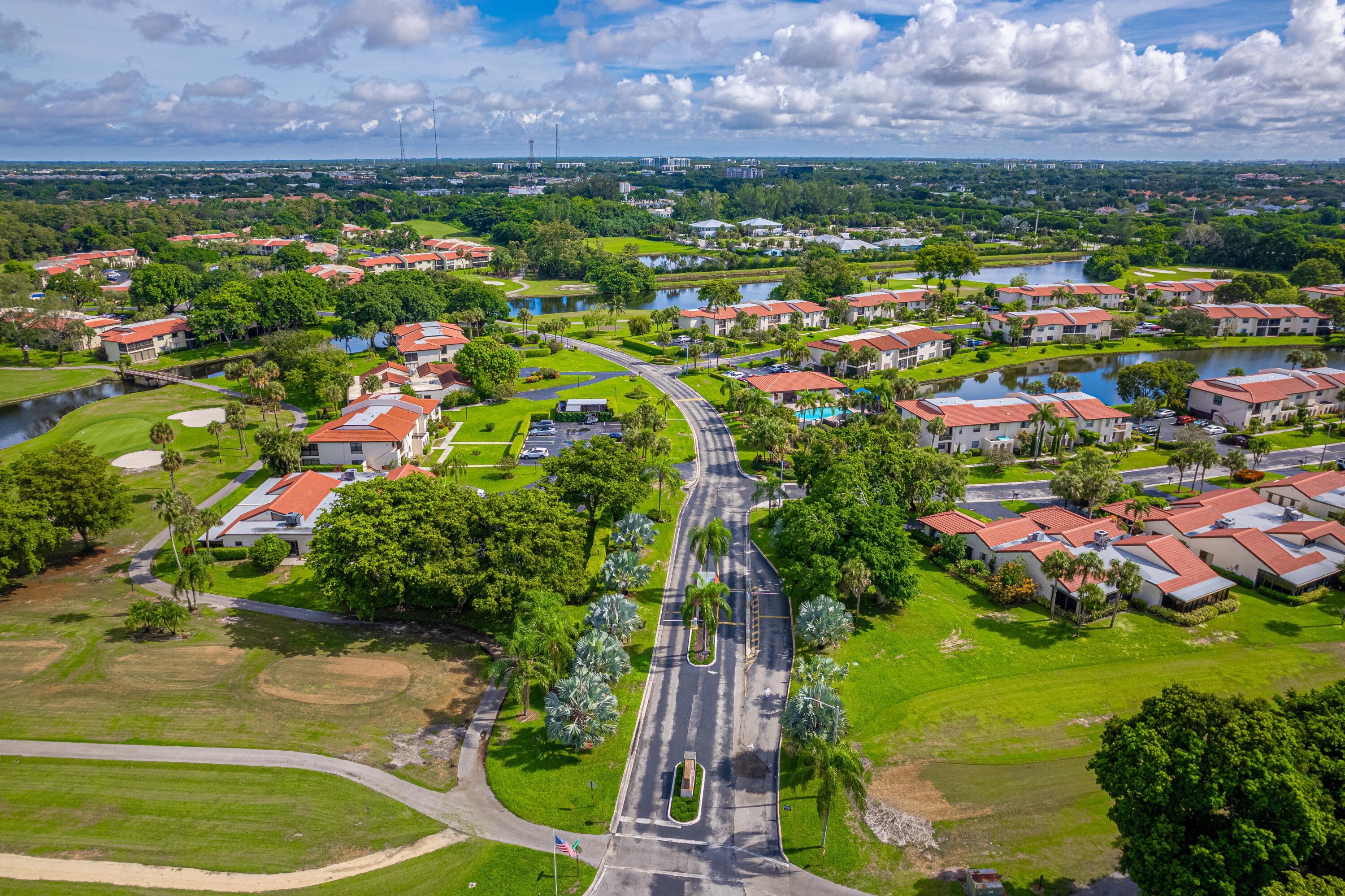 GREENS OF BOCA LAGO CONDO - Residential