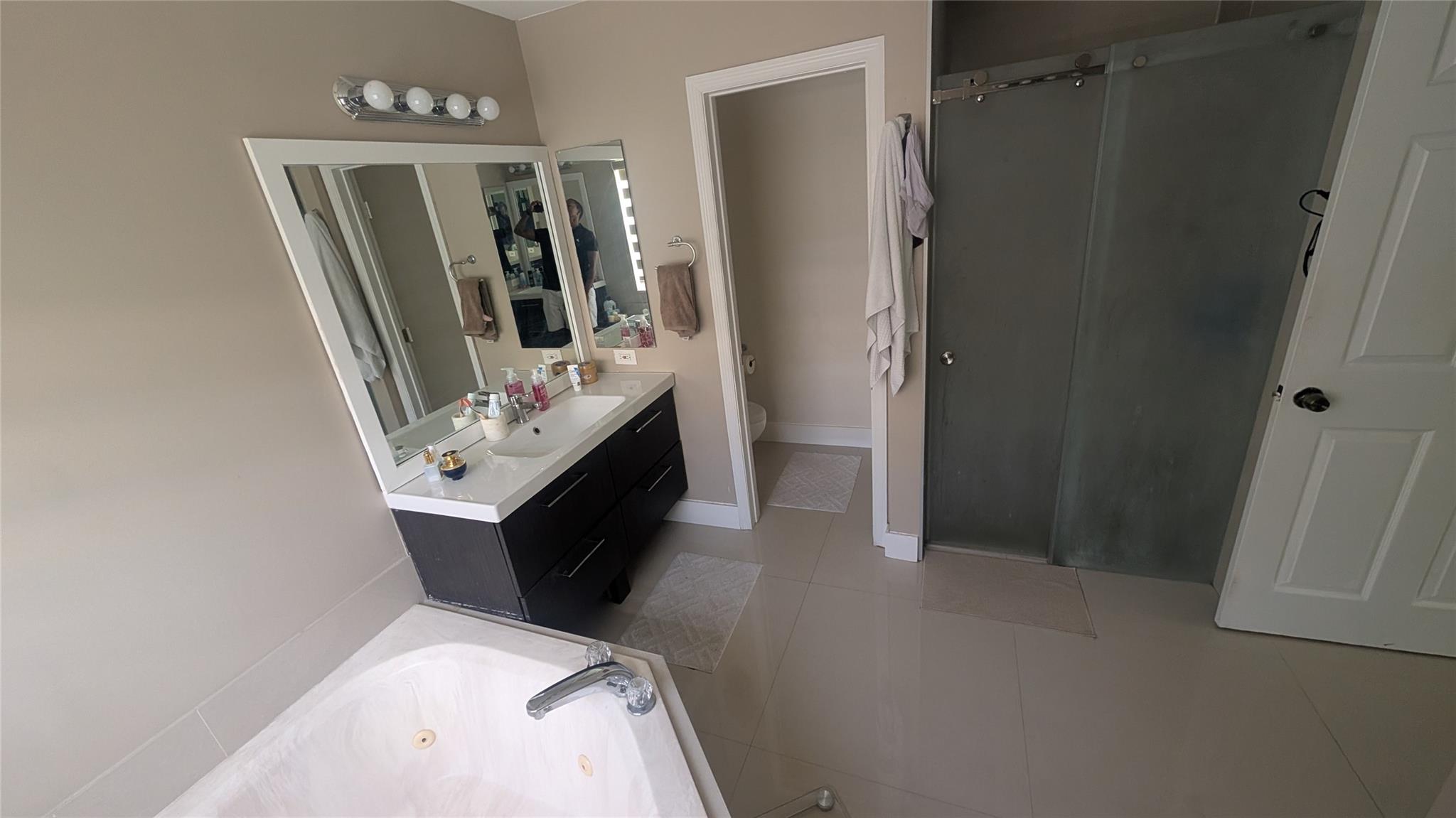 Pembroke Falls Ph 7 166-1 - Residential Lease