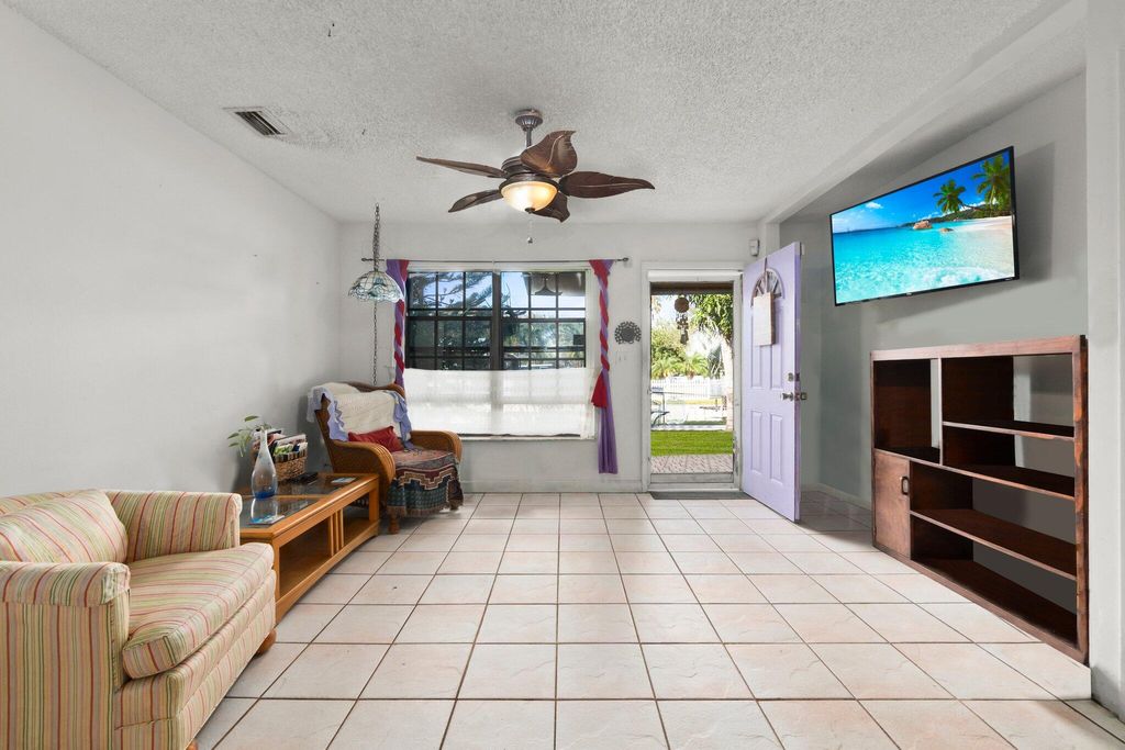 Photo of 17387 Thrush Drive, Jupiter, FL 33458 (MLS # R10958847)