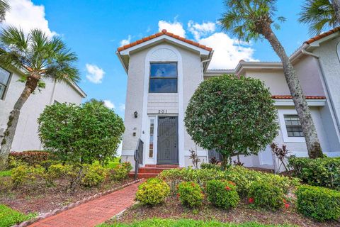 10910 Lakemore Lane 201 Boca Raton FL 33498