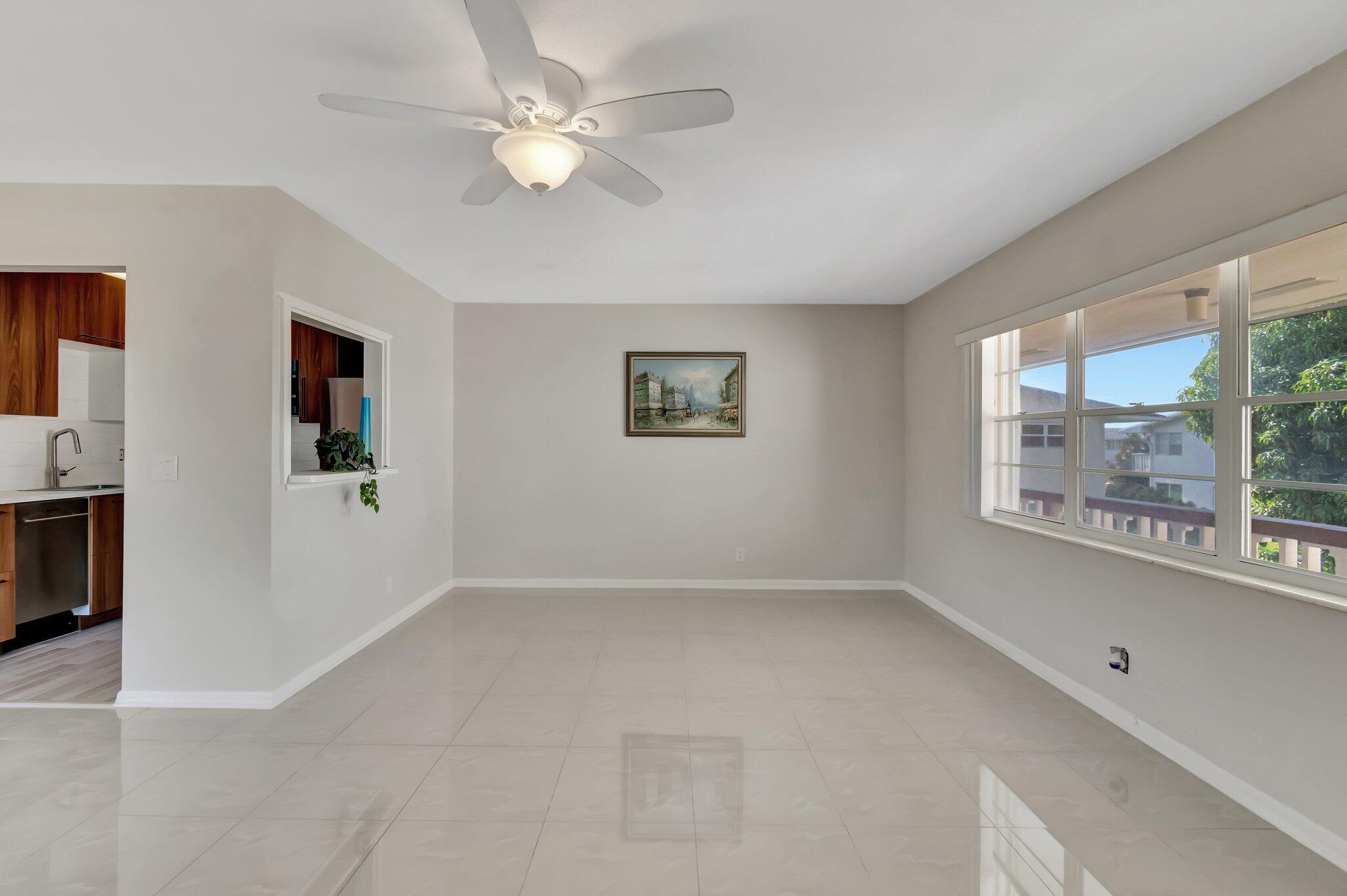 212 Easthampton I