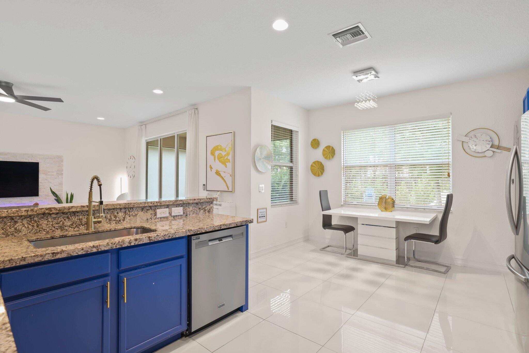 TRAILS AT CANYON - Residential
