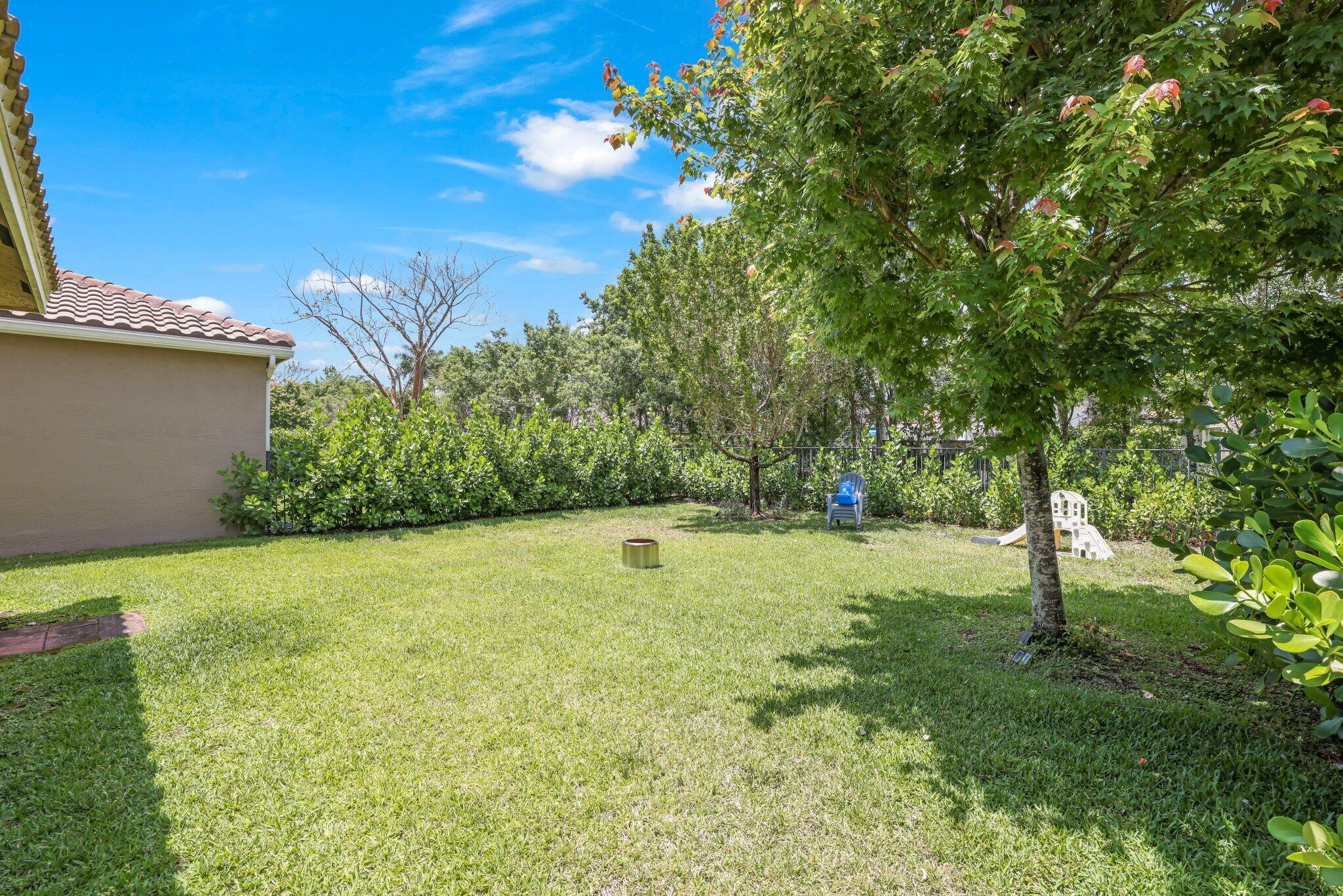 TRAILS AT CANYON - Residential