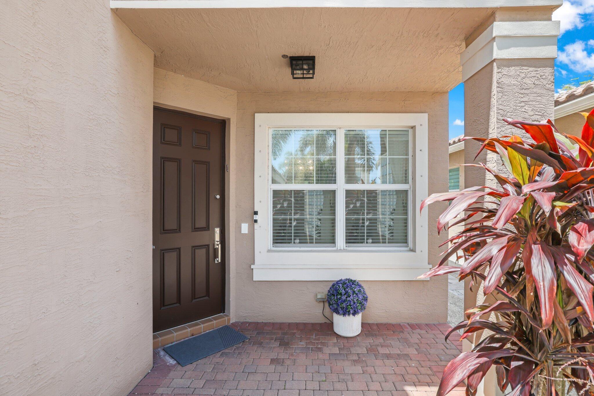 TRAILS AT CANYON - Residential