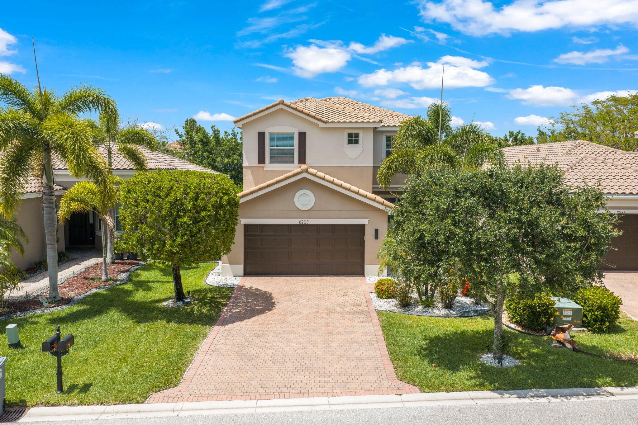 TRAILS AT CANYON - Residential