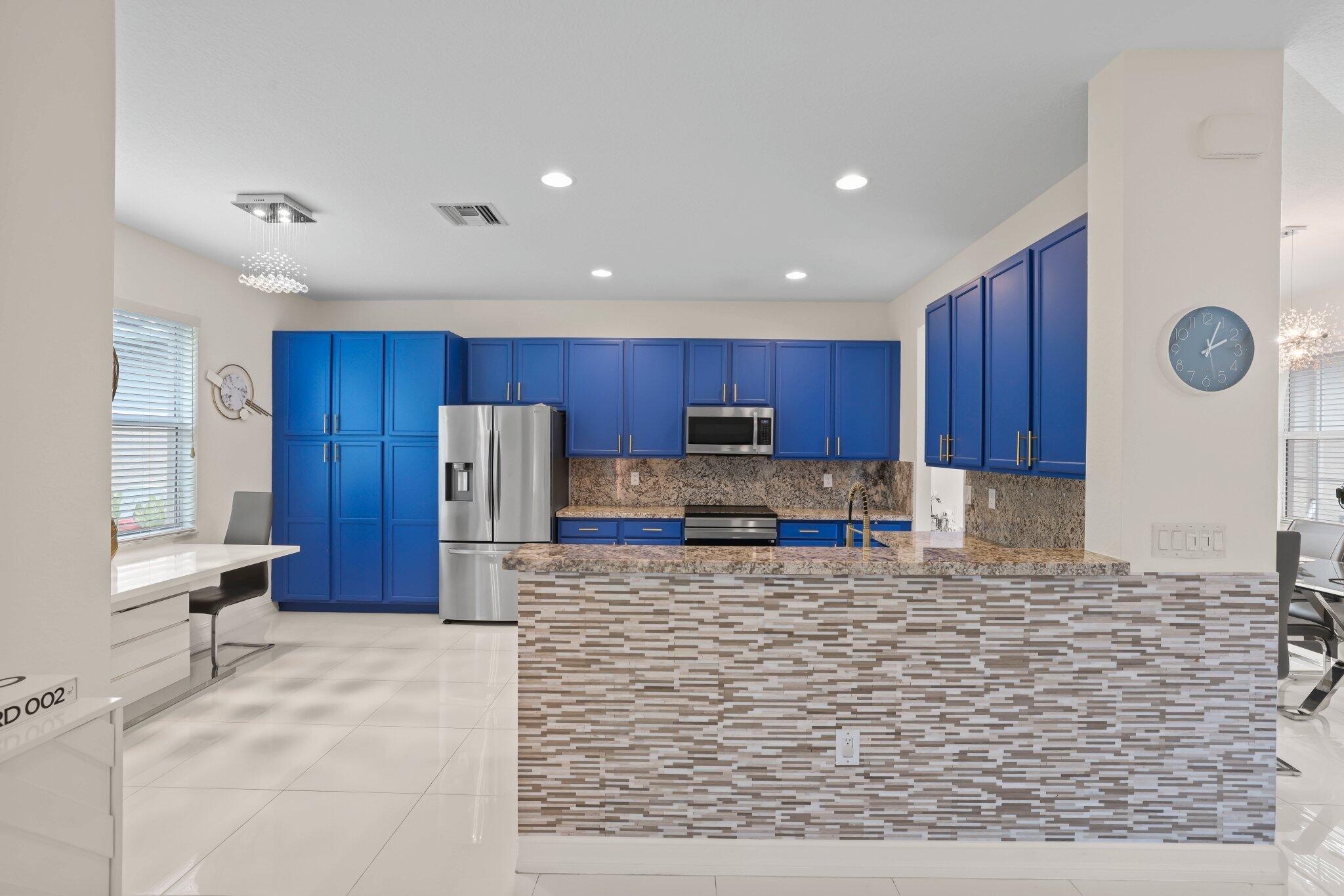 TRAILS AT CANYON - Residential