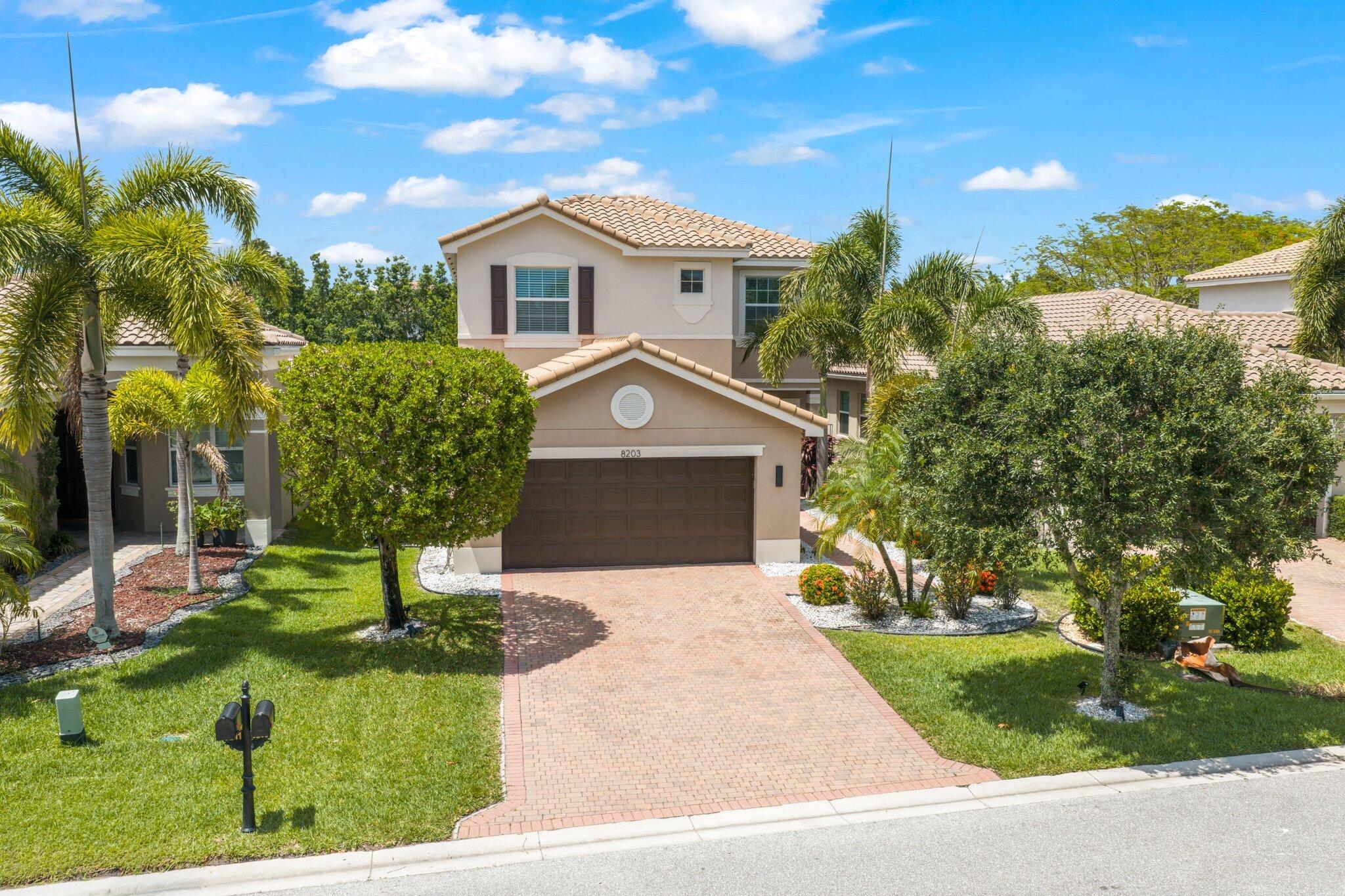 TRAILS AT CANYON - Residential