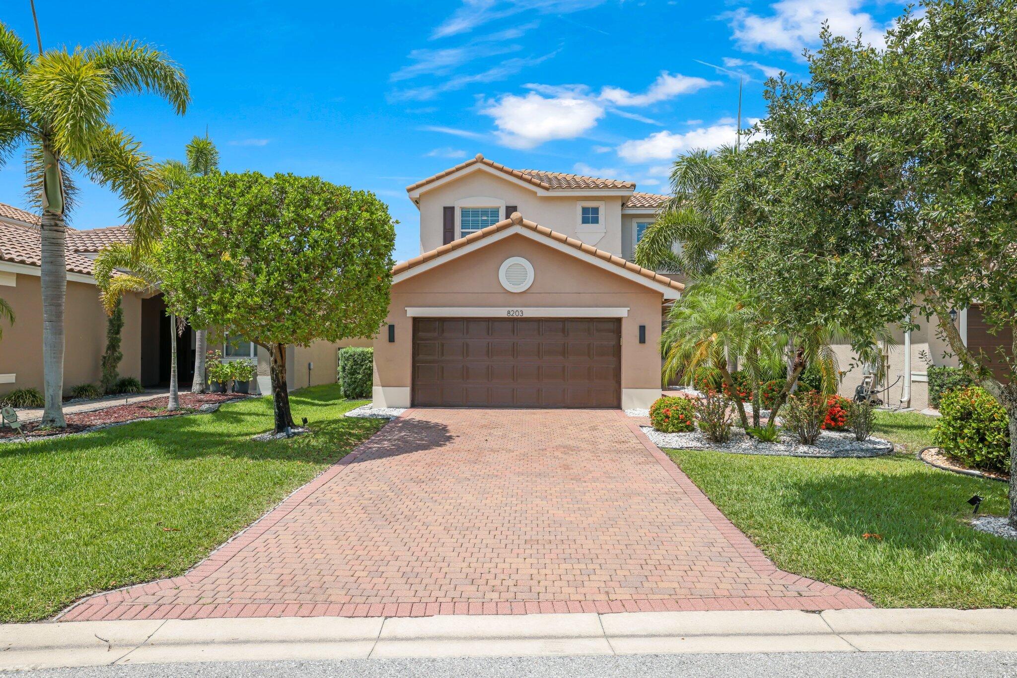 TRAILS AT CANYON - Residential