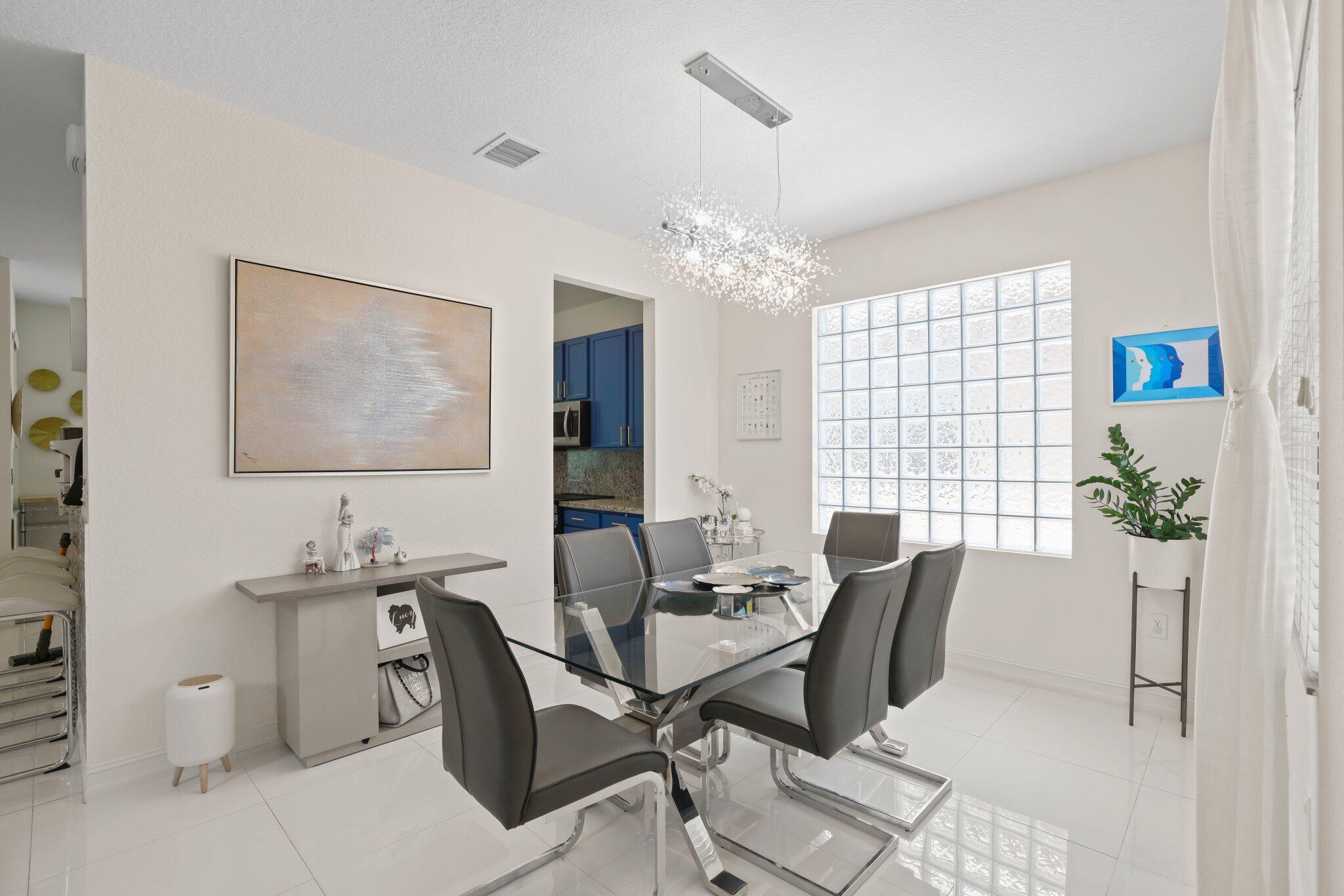 TRAILS AT CANYON - Residential