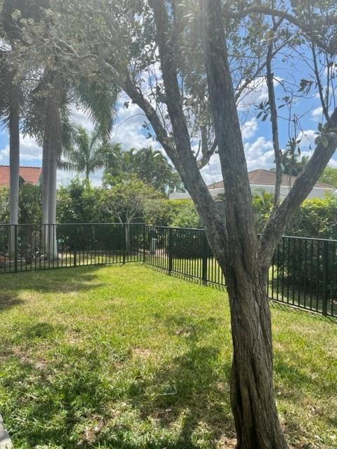 LAKES OF SHERBROOKE PH 3 - Residential