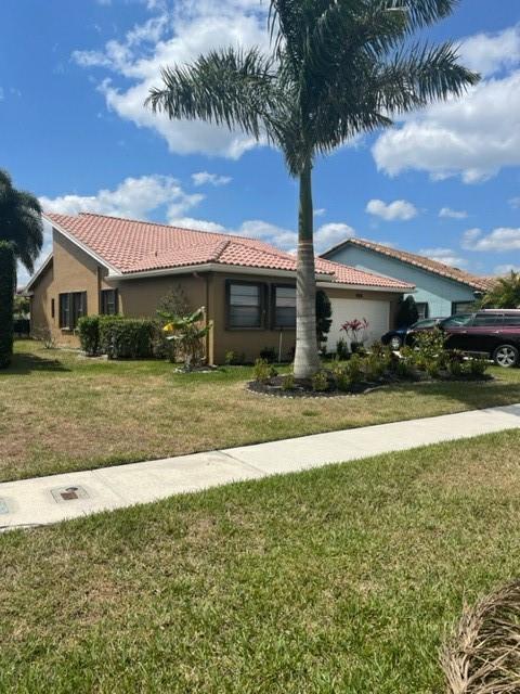 LAKES OF SHERBROOKE PH 3 - Residential