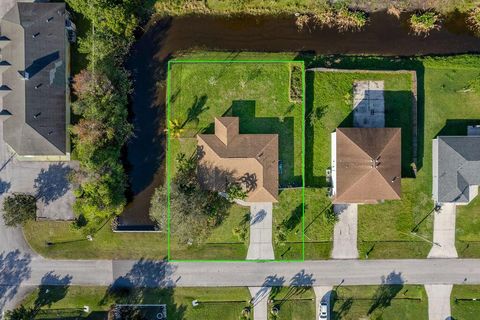 A home in Port St Lucie