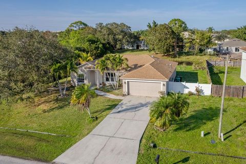 A home in Port St Lucie