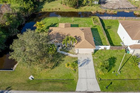 A home in Port St Lucie