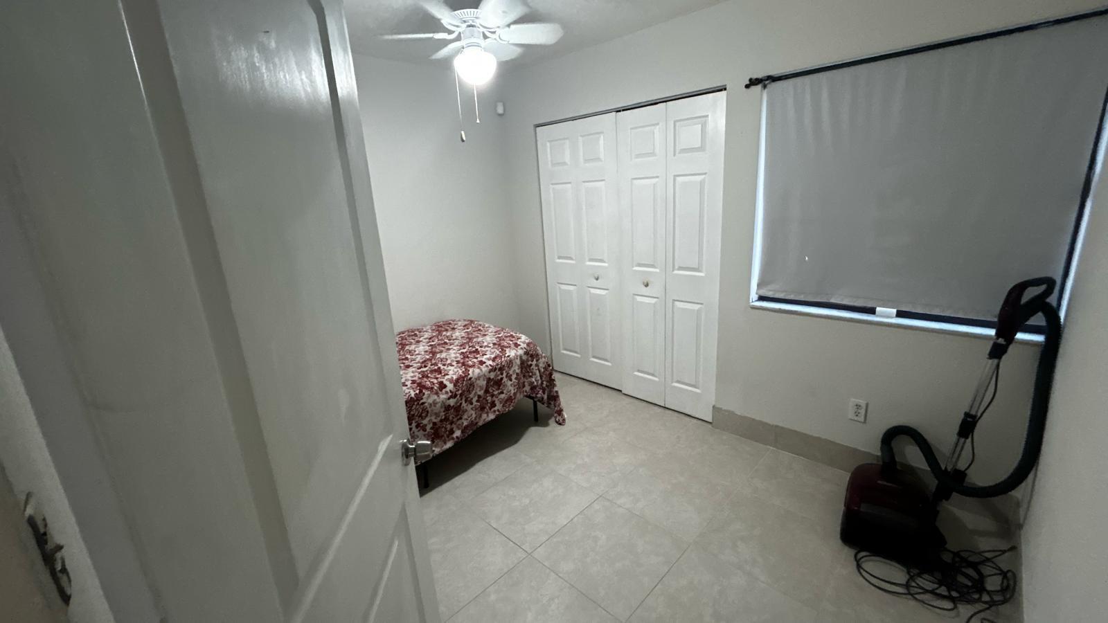 PORT ST LUCIE SECTION 30 - Residential Lease