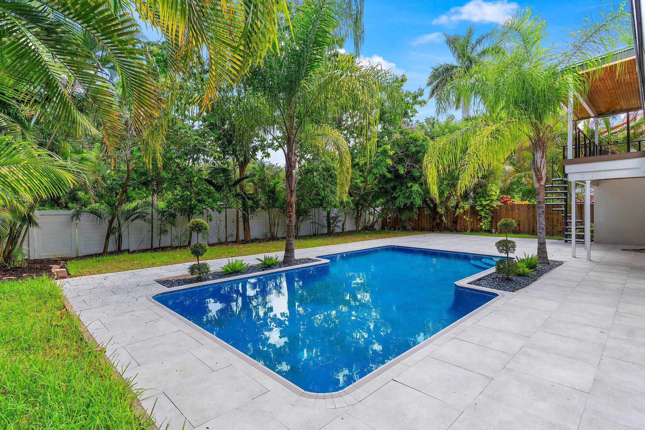 BOCA TIERRA 1ST SEC - Residential