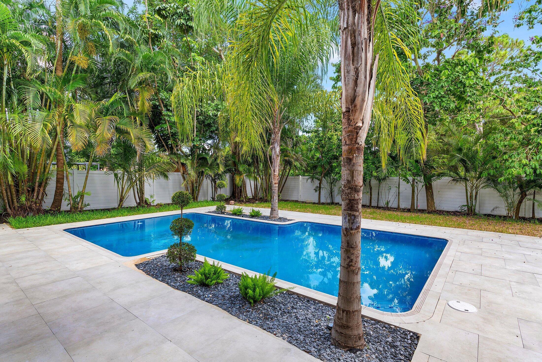 BOCA TIERRA 1ST SEC - Residential