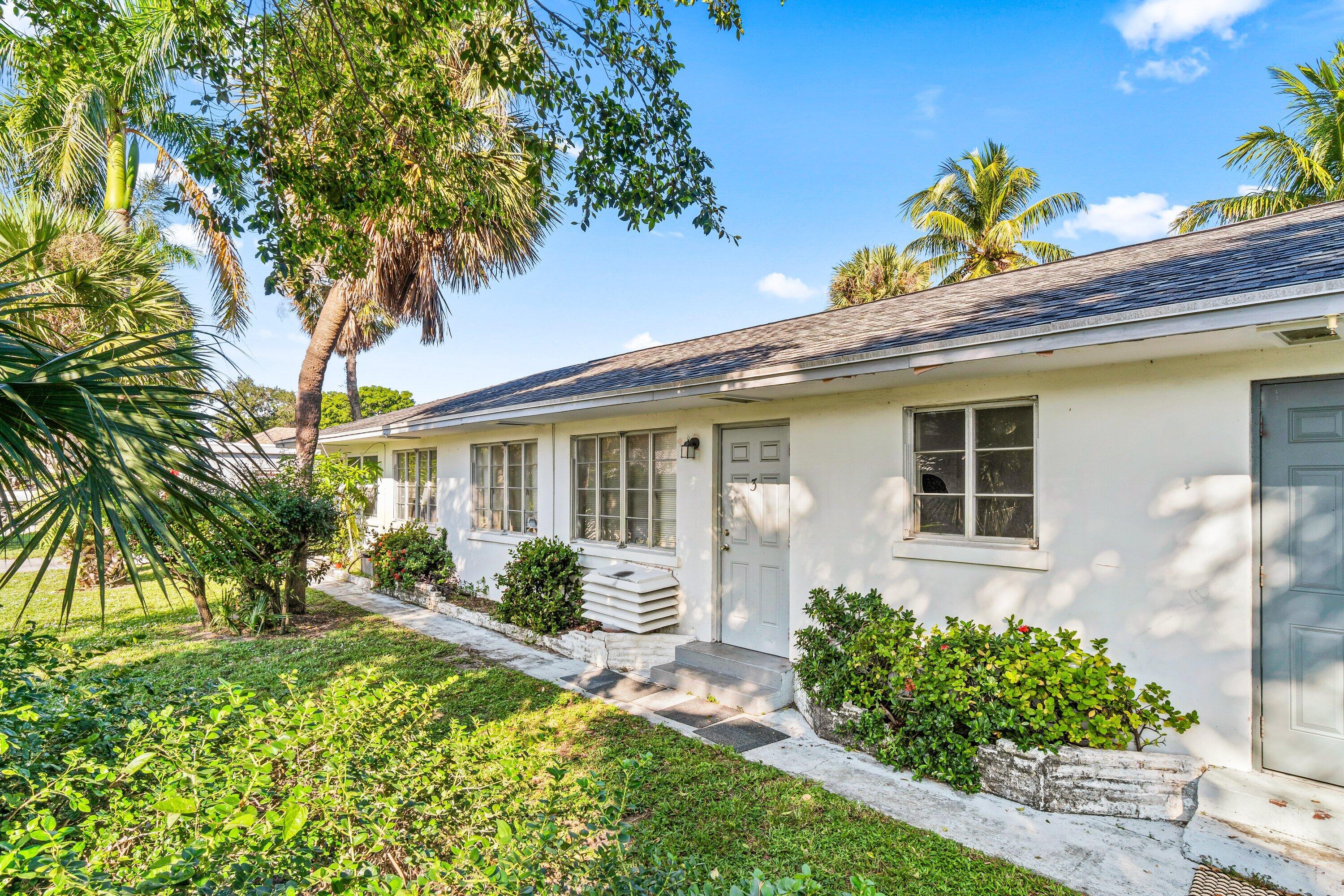 LAKEVIEW MANOR - Residential Lease