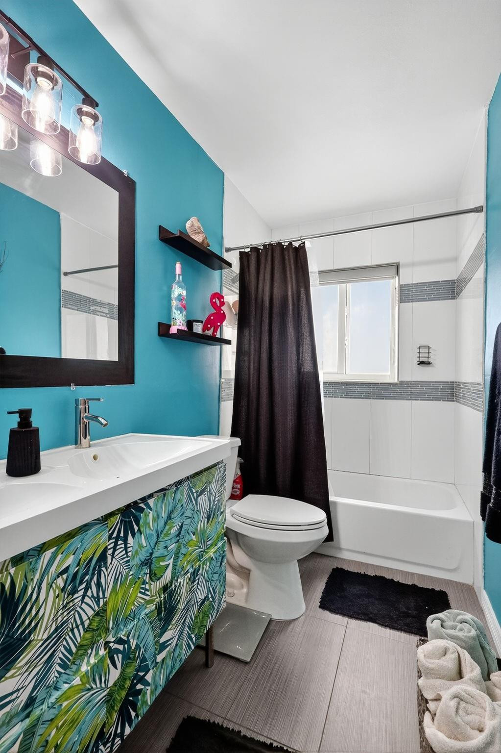 SOUTH CORAL HOMES SEC 2 - Residential