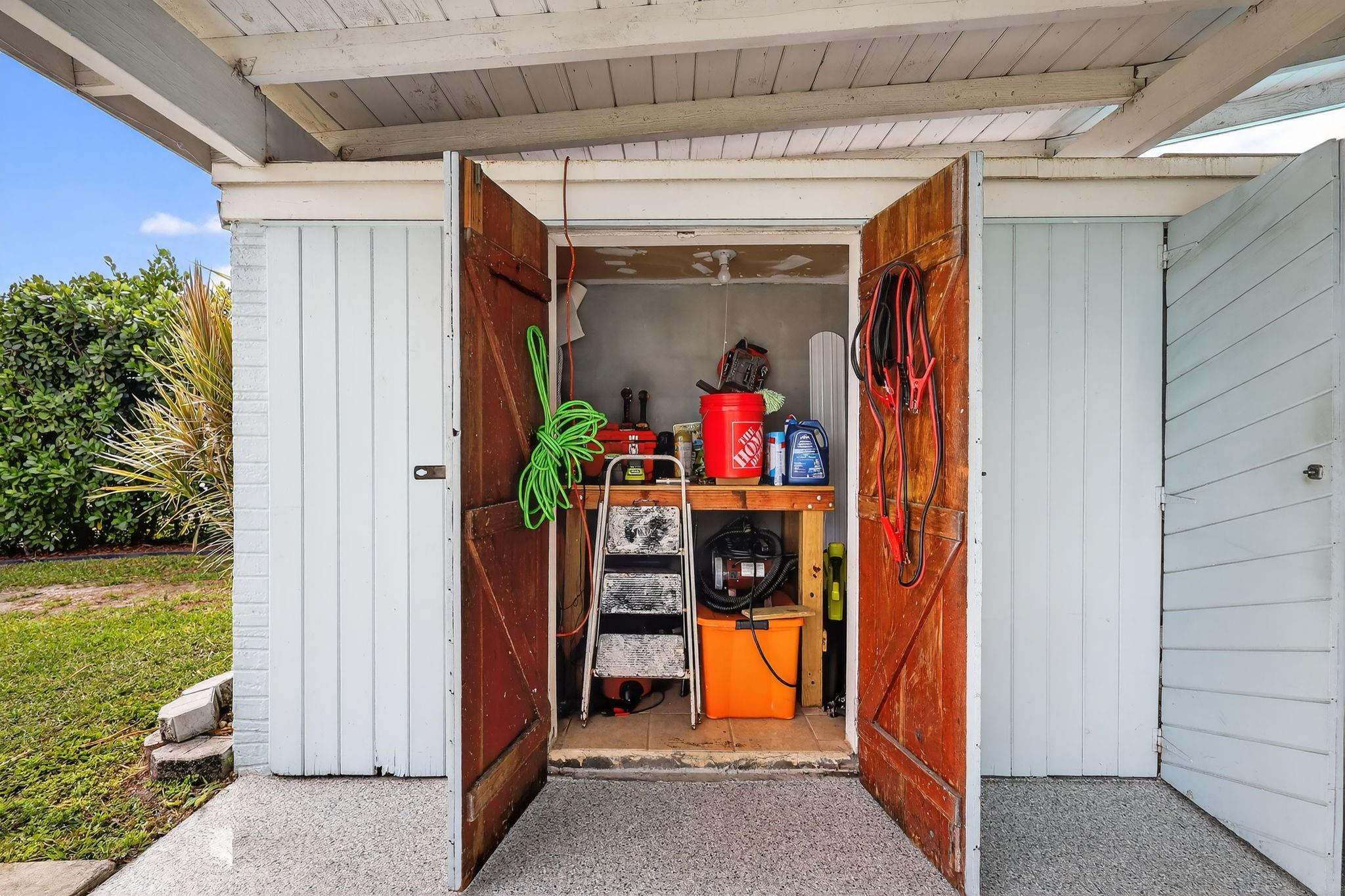 SOUTH CORAL HOMES SEC 2 - Residential