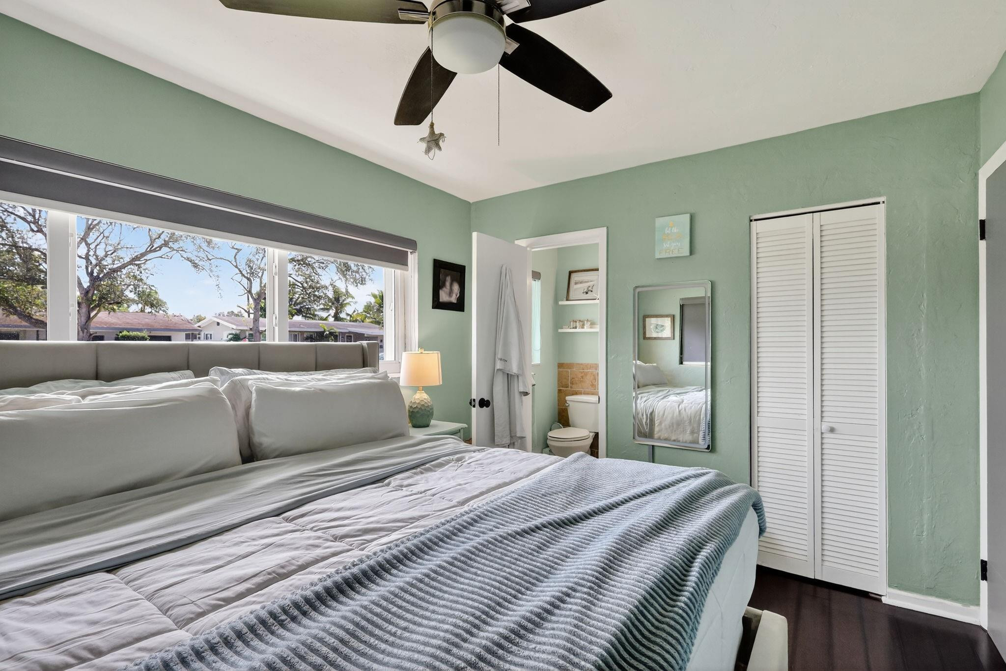 SOUTH CORAL HOMES SEC 2 - Residential