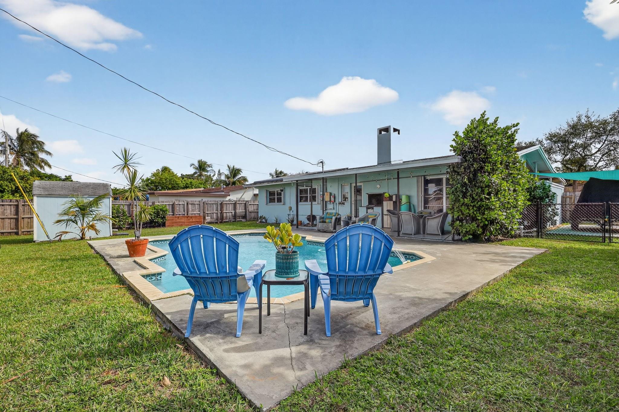 SOUTH CORAL HOMES SEC 2 - Residential