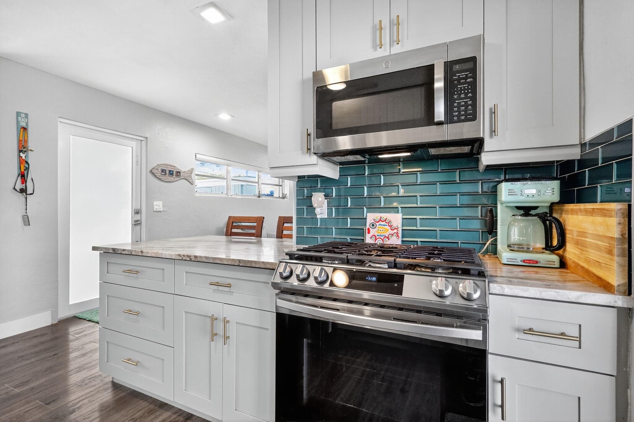 SOUTH CORAL HOMES SEC 2 - Residential