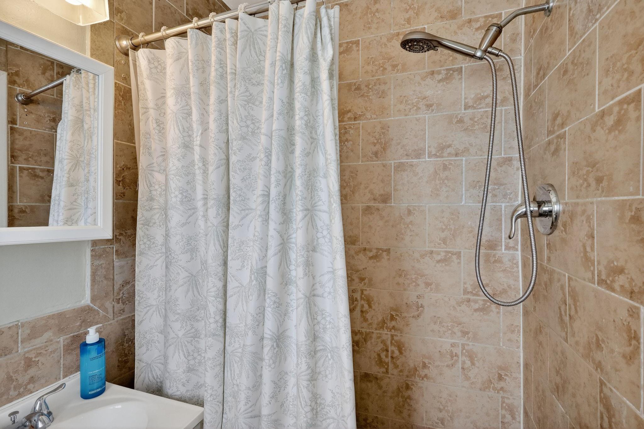 SOUTH CORAL HOMES SEC 2 - Residential