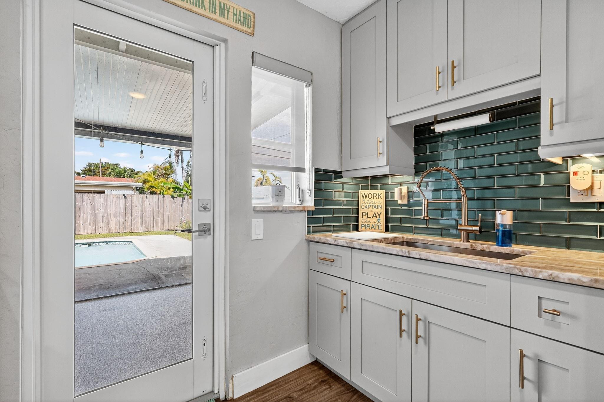 SOUTH CORAL HOMES SEC 2 - Residential