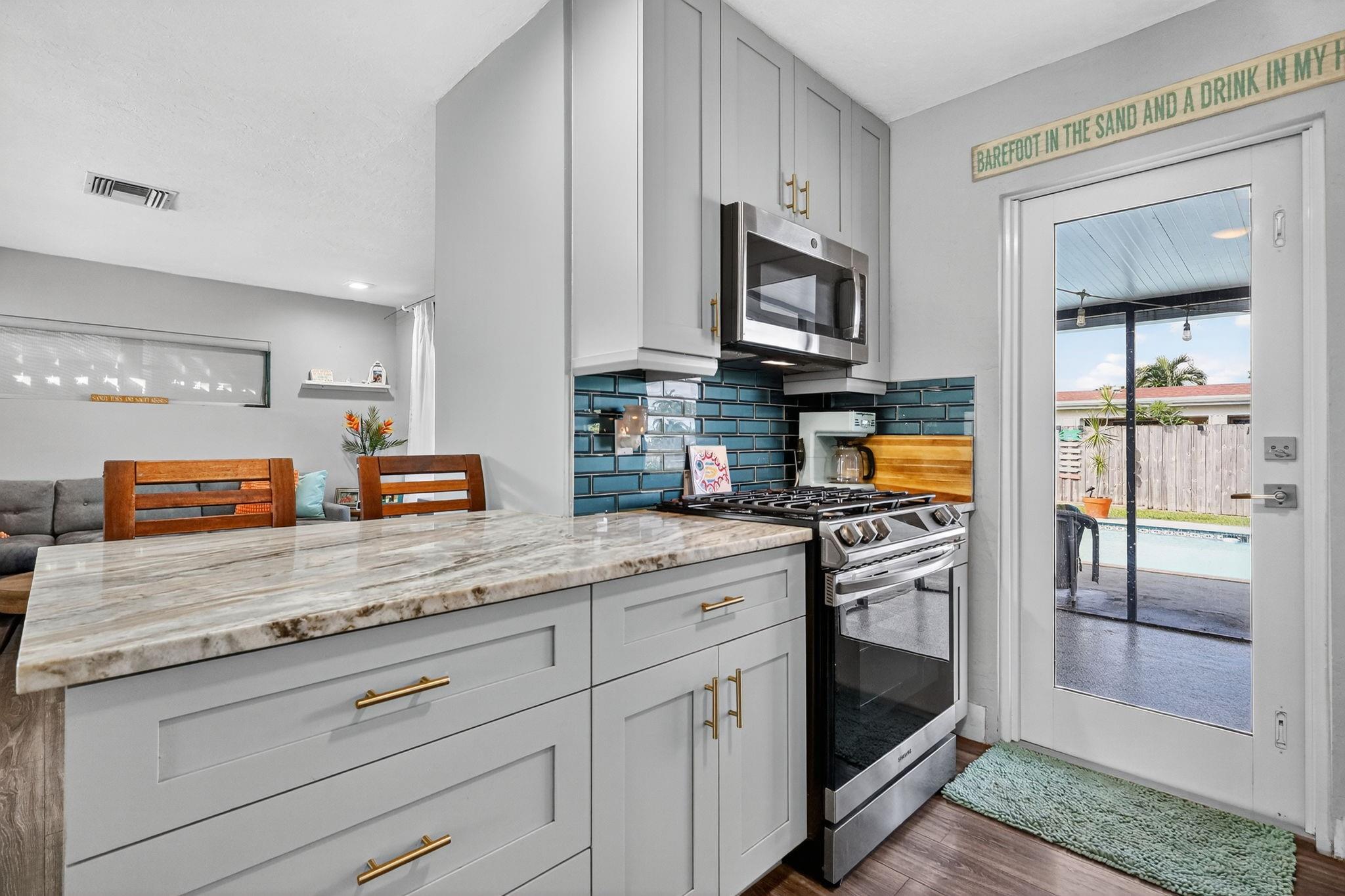 SOUTH CORAL HOMES SEC 2 - Residential