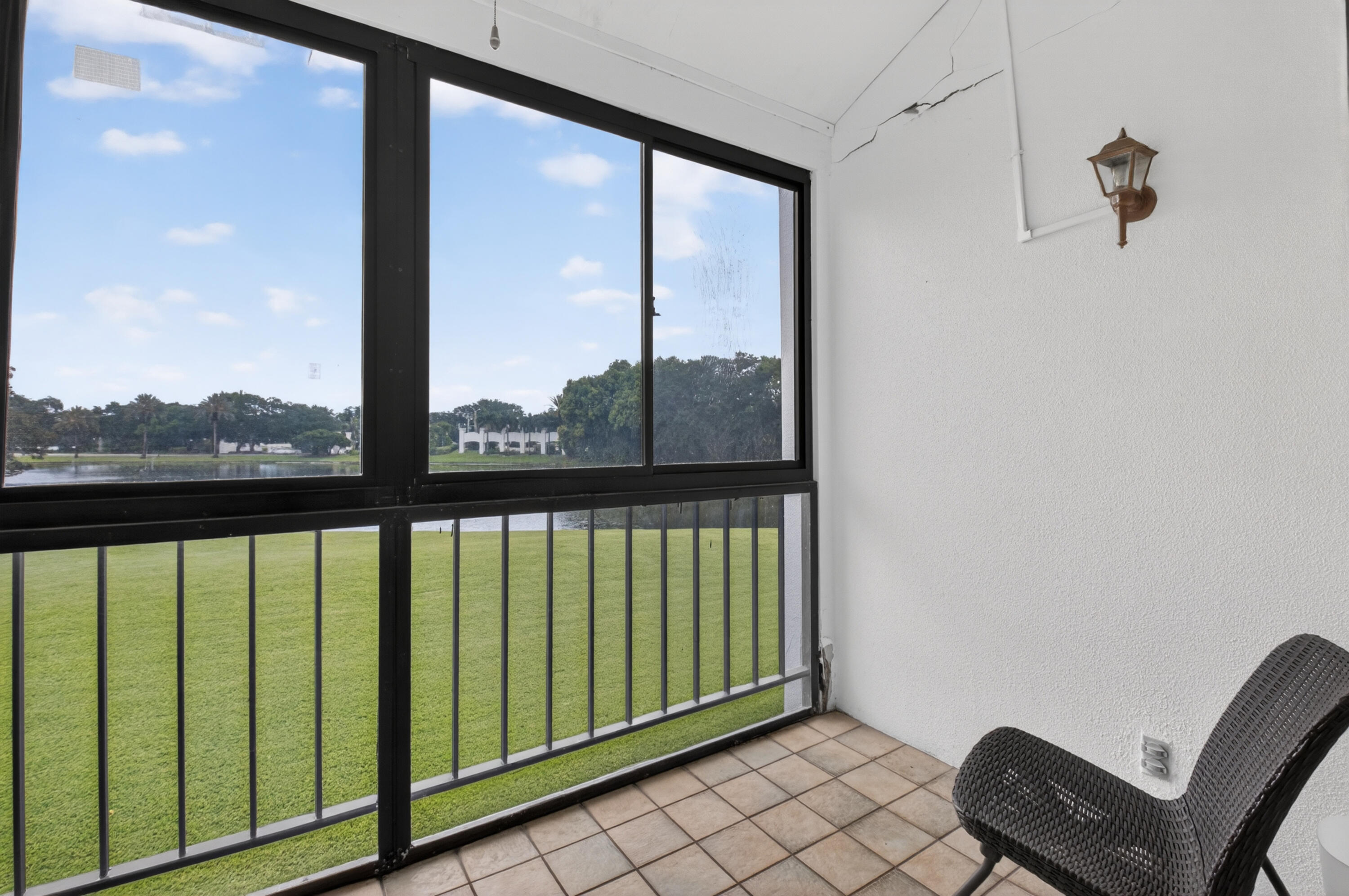 Pinelake - Residential Lease
