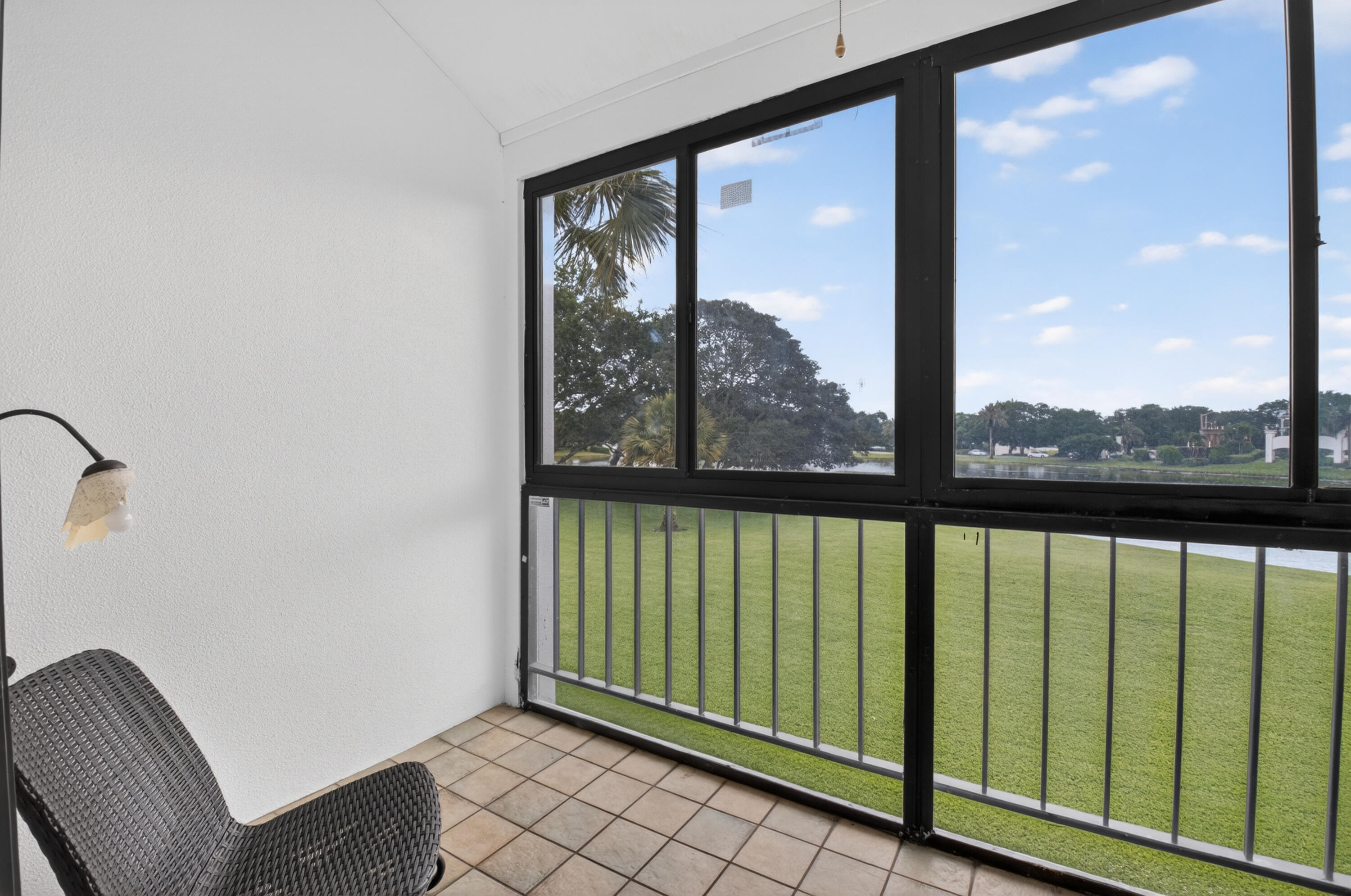 Pinelake - Residential Lease