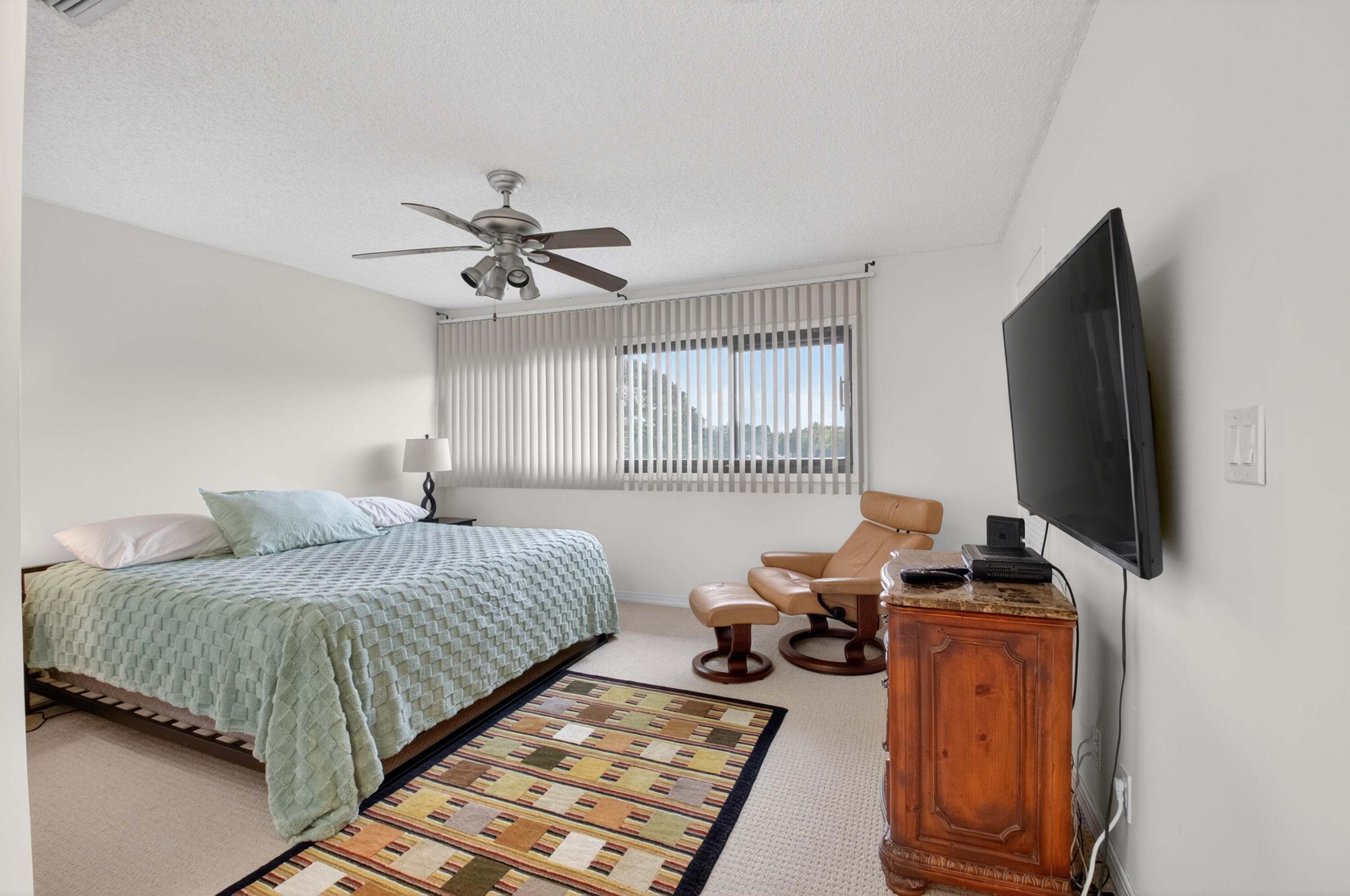 Pinelake - Residential Lease