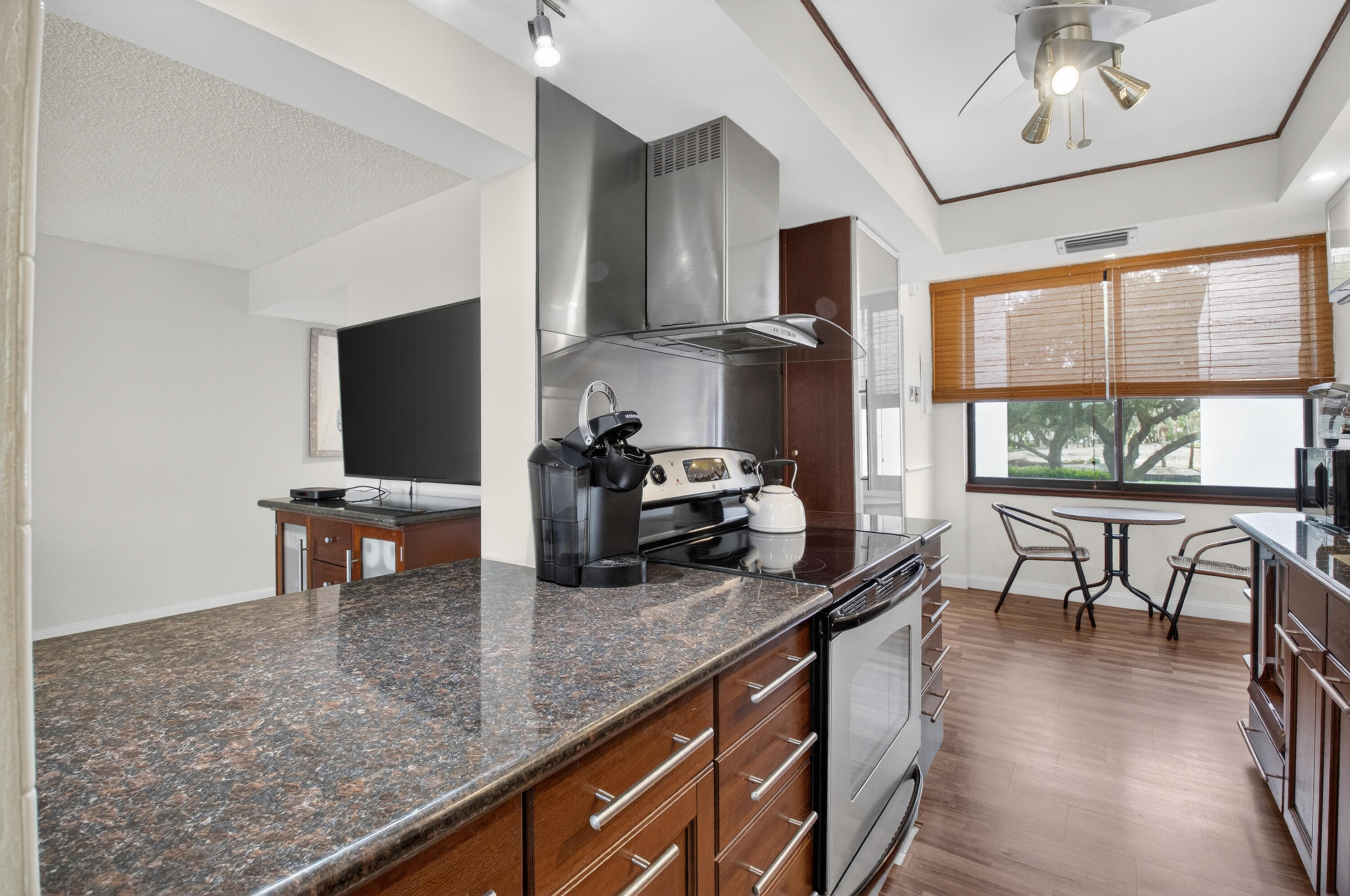 Pinelake - Residential Lease