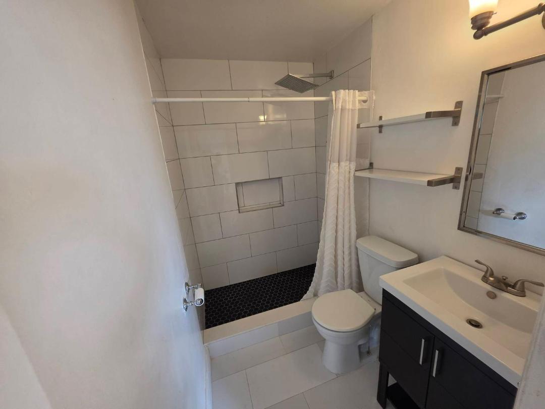 PLANTATION GARDENS SEC 5 - Residential Lease