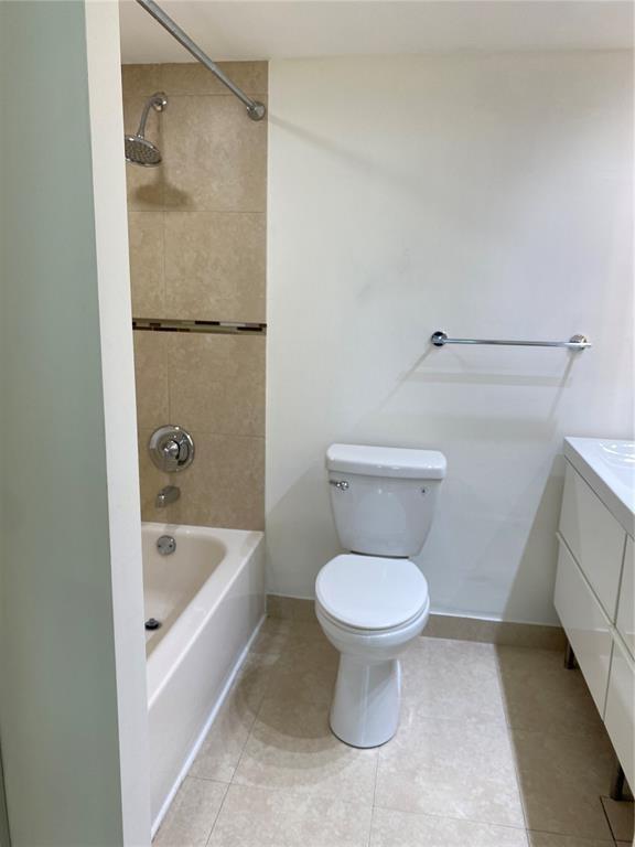 Coronado At Jacaranda Ph - Residential Lease