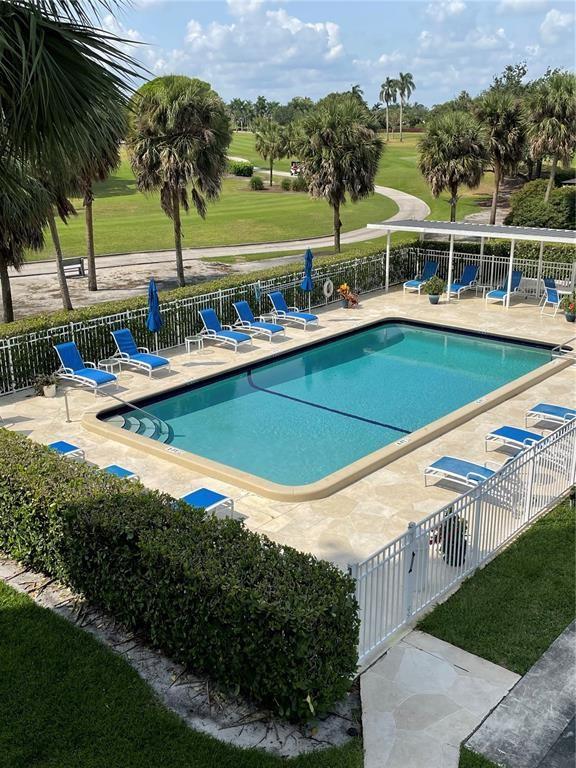 Coronado At Jacaranda Ph - Residential Lease