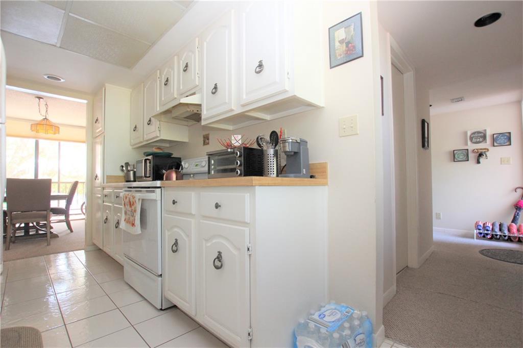 PINE LAKE CONDO - Residential Lease