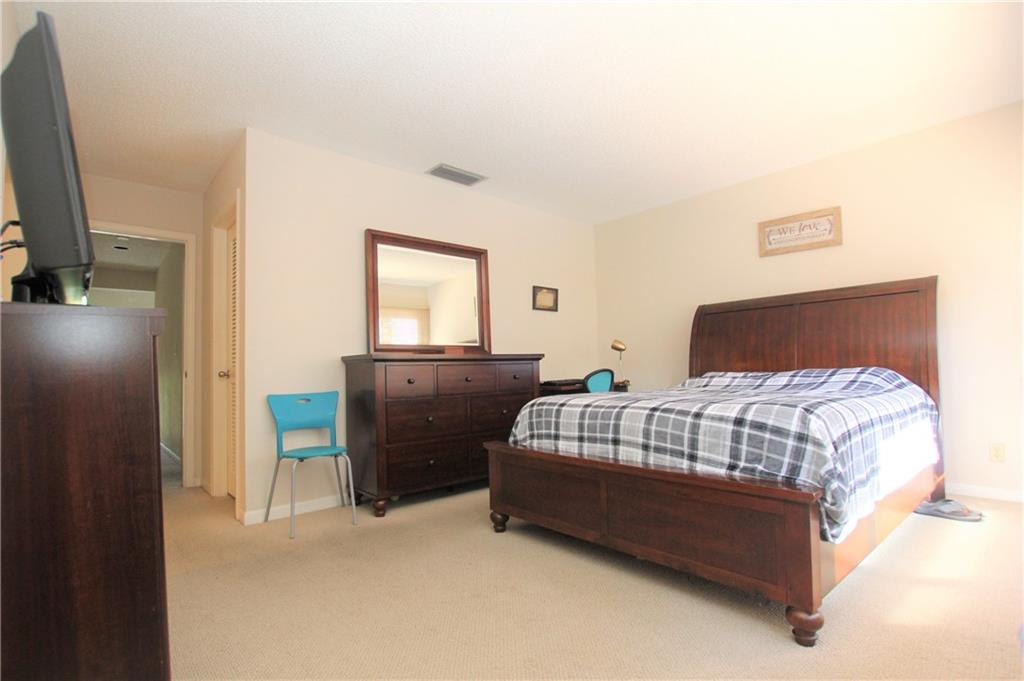 PINE LAKE CONDO - Residential Lease