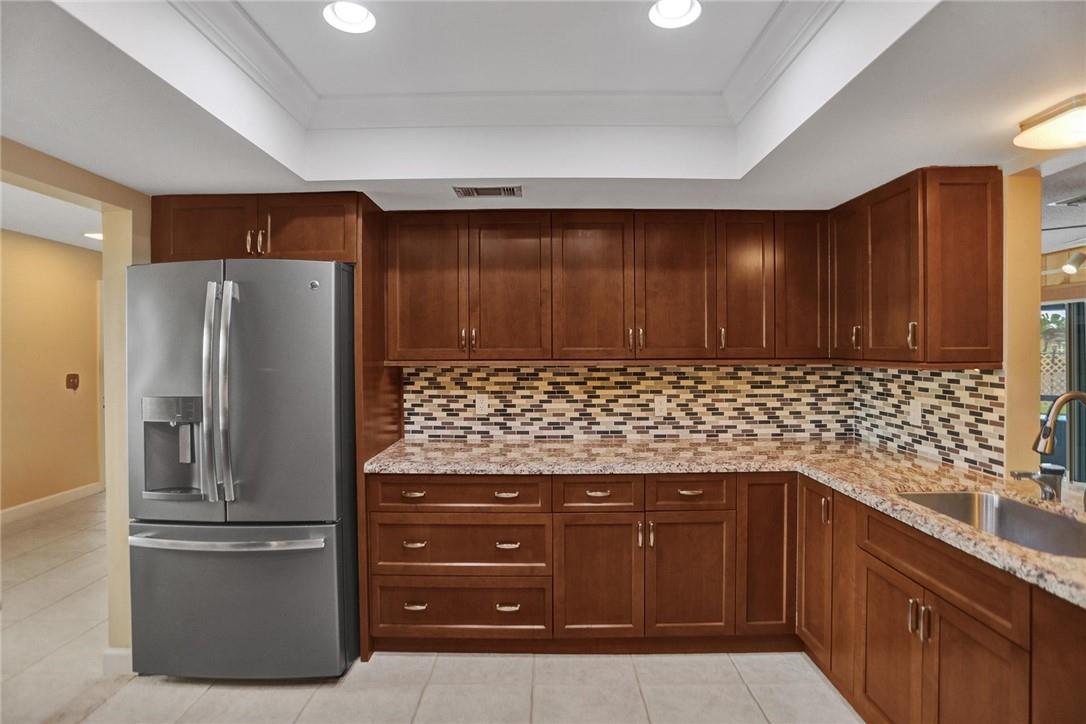 Westchester 72-43 B - Residential