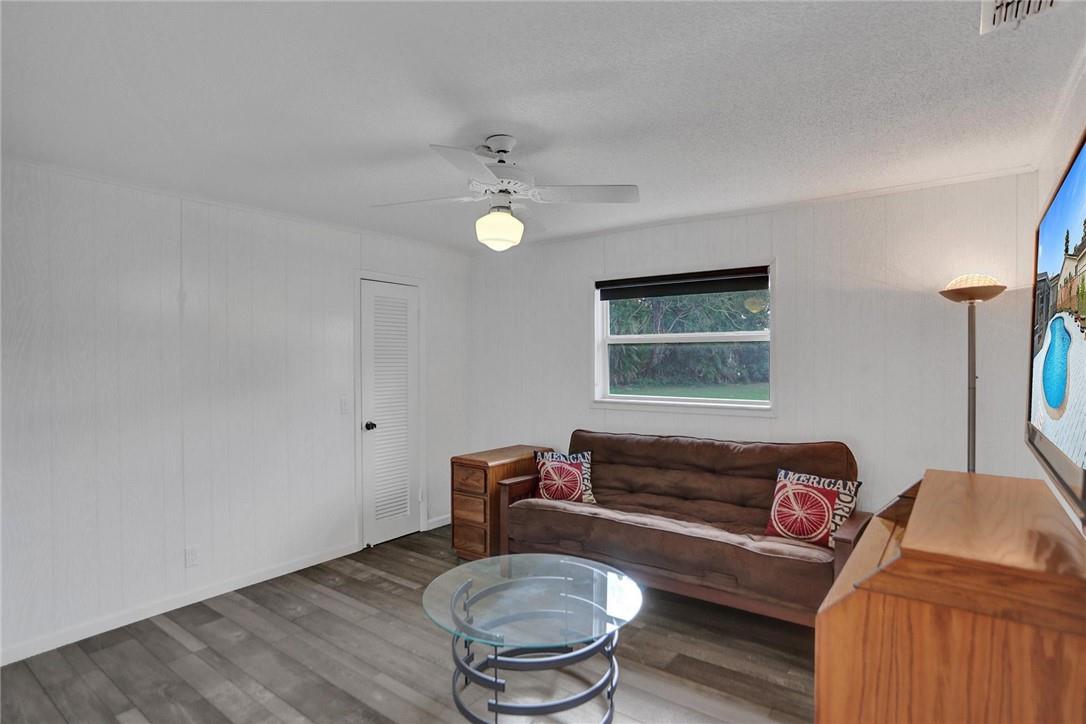 Westchester 72-43 B - Residential