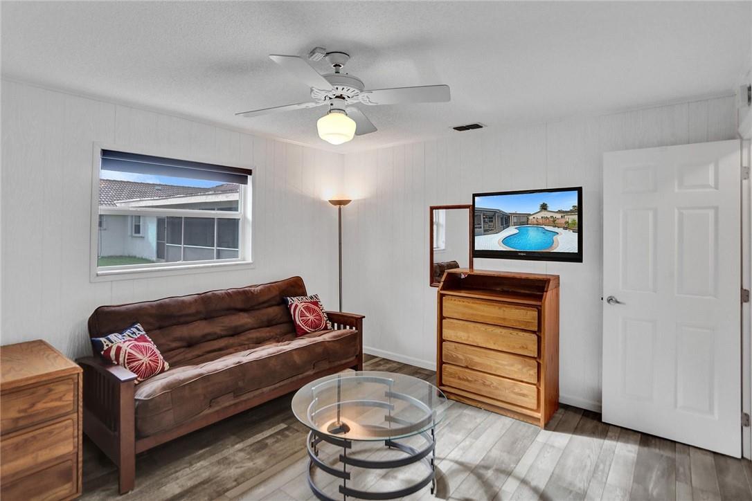 Westchester 72-43 B - Residential