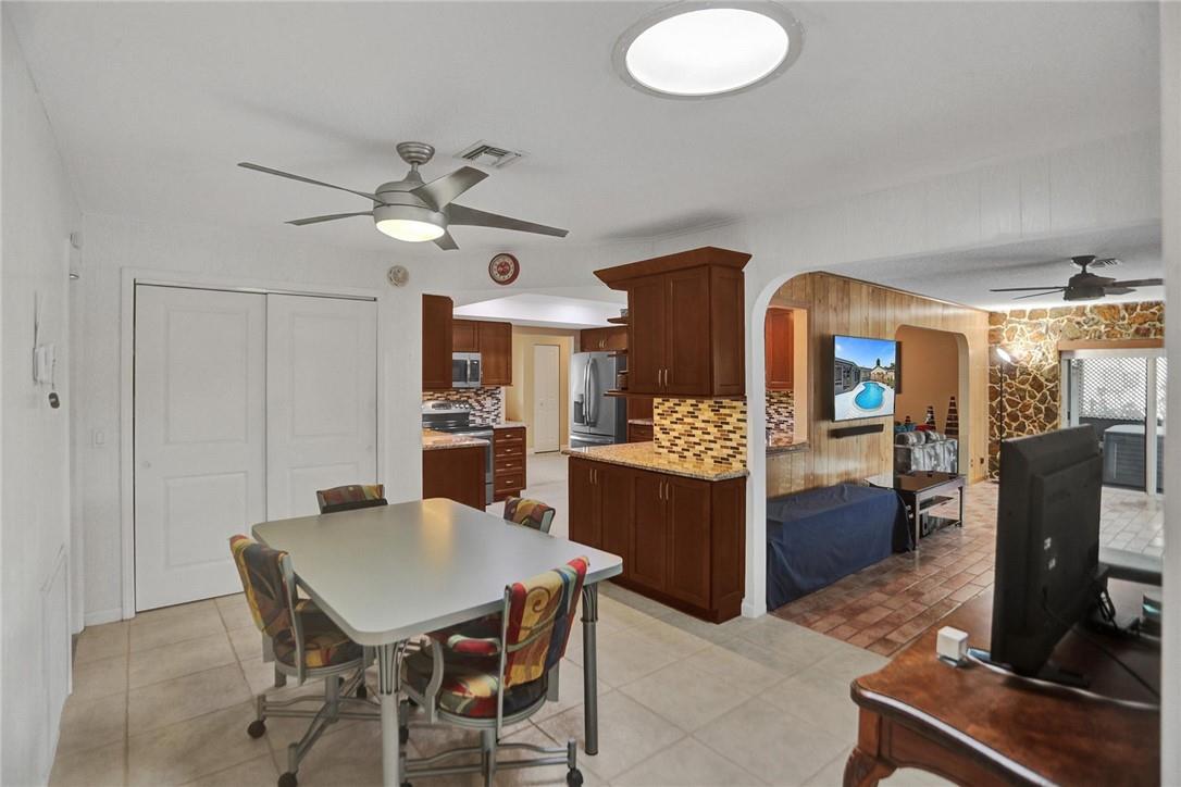 Westchester 72-43 B - Residential