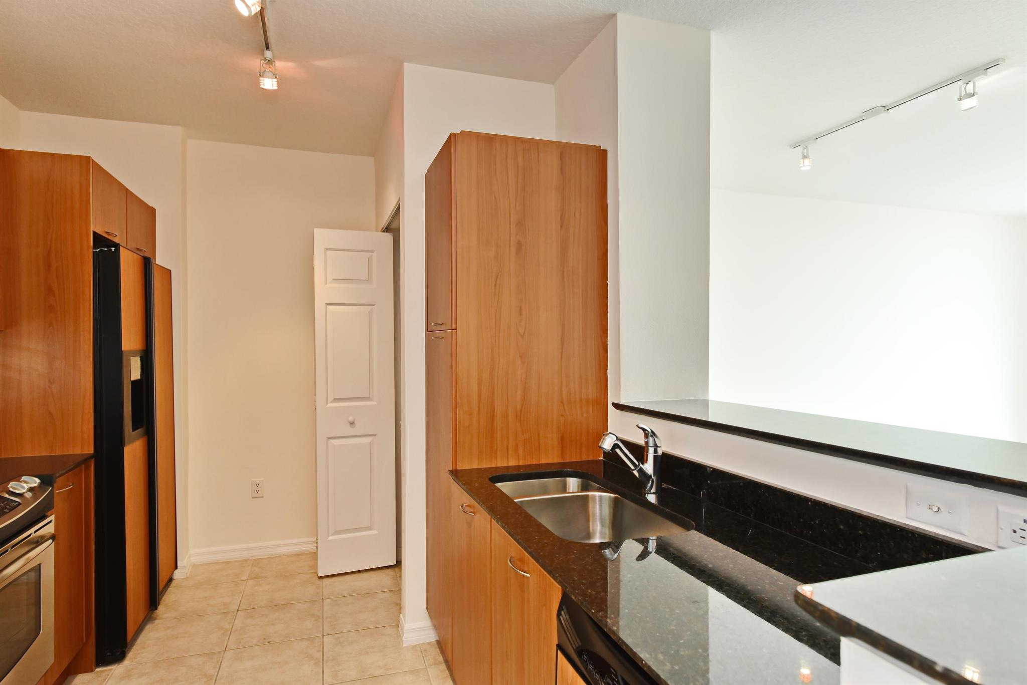 100 NE 6th 508 Street 508