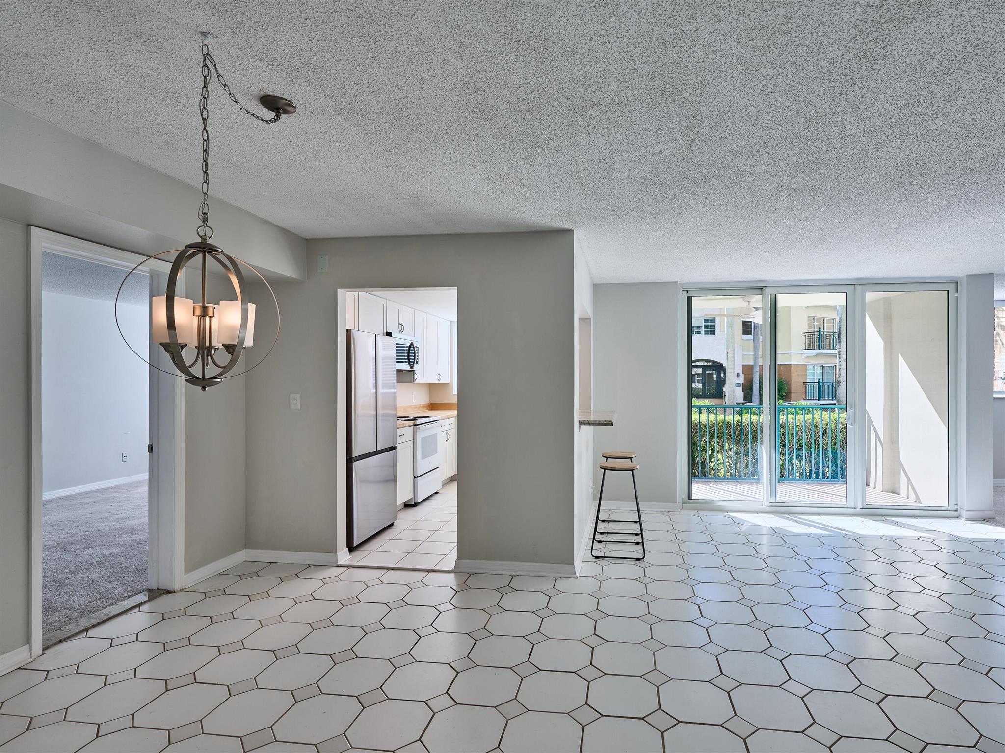 PORT DE MER CONDO - Residential