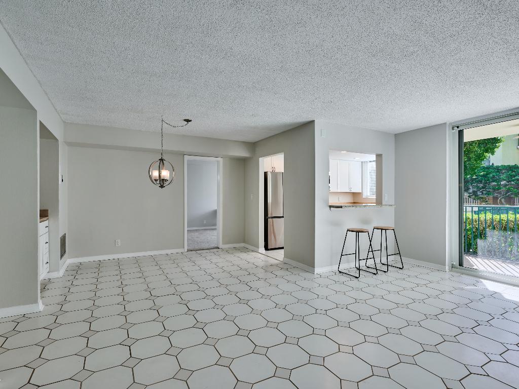 PORT DE MER CONDO - Residential