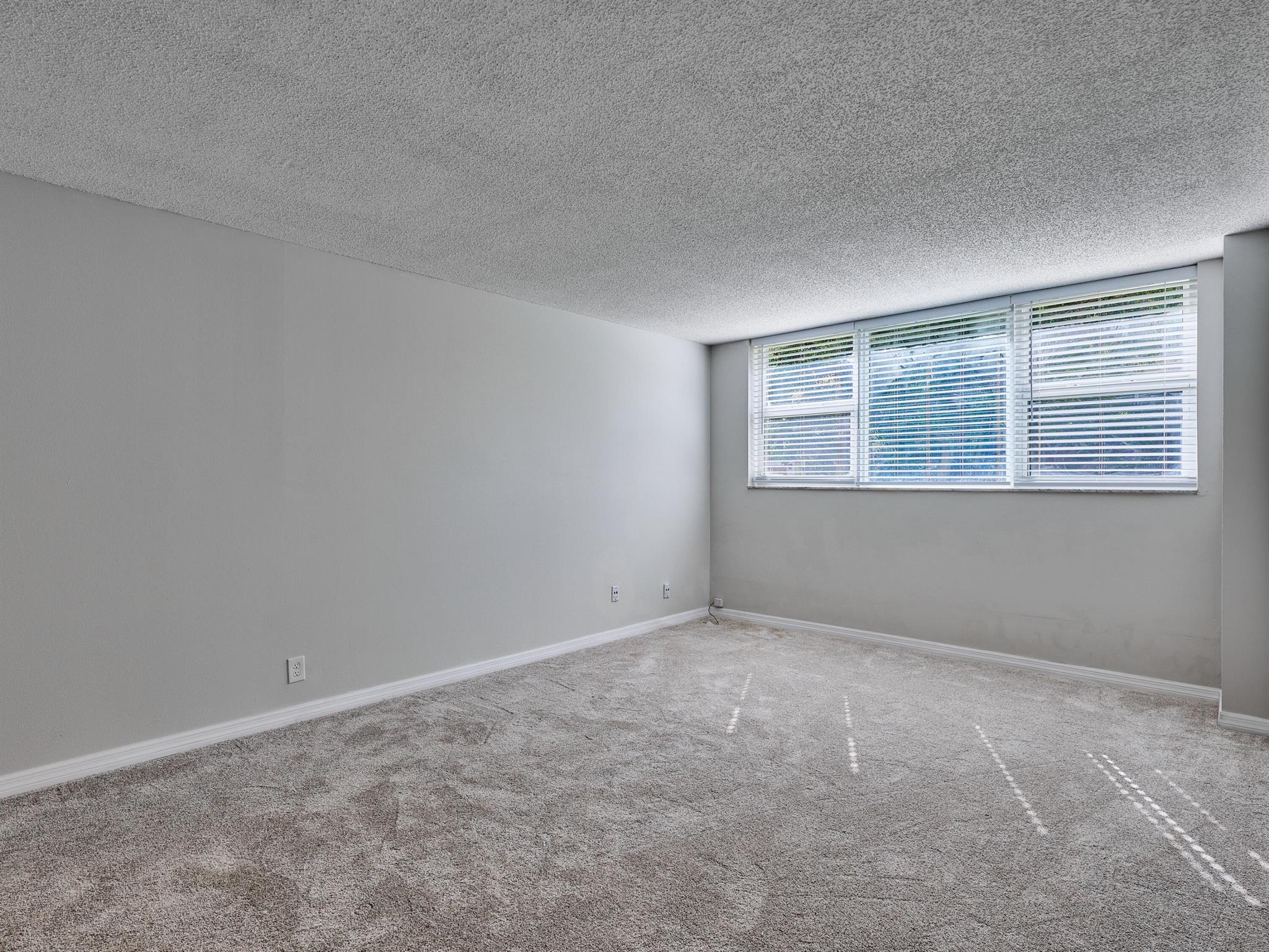 PORT DE MER CONDO - Residential