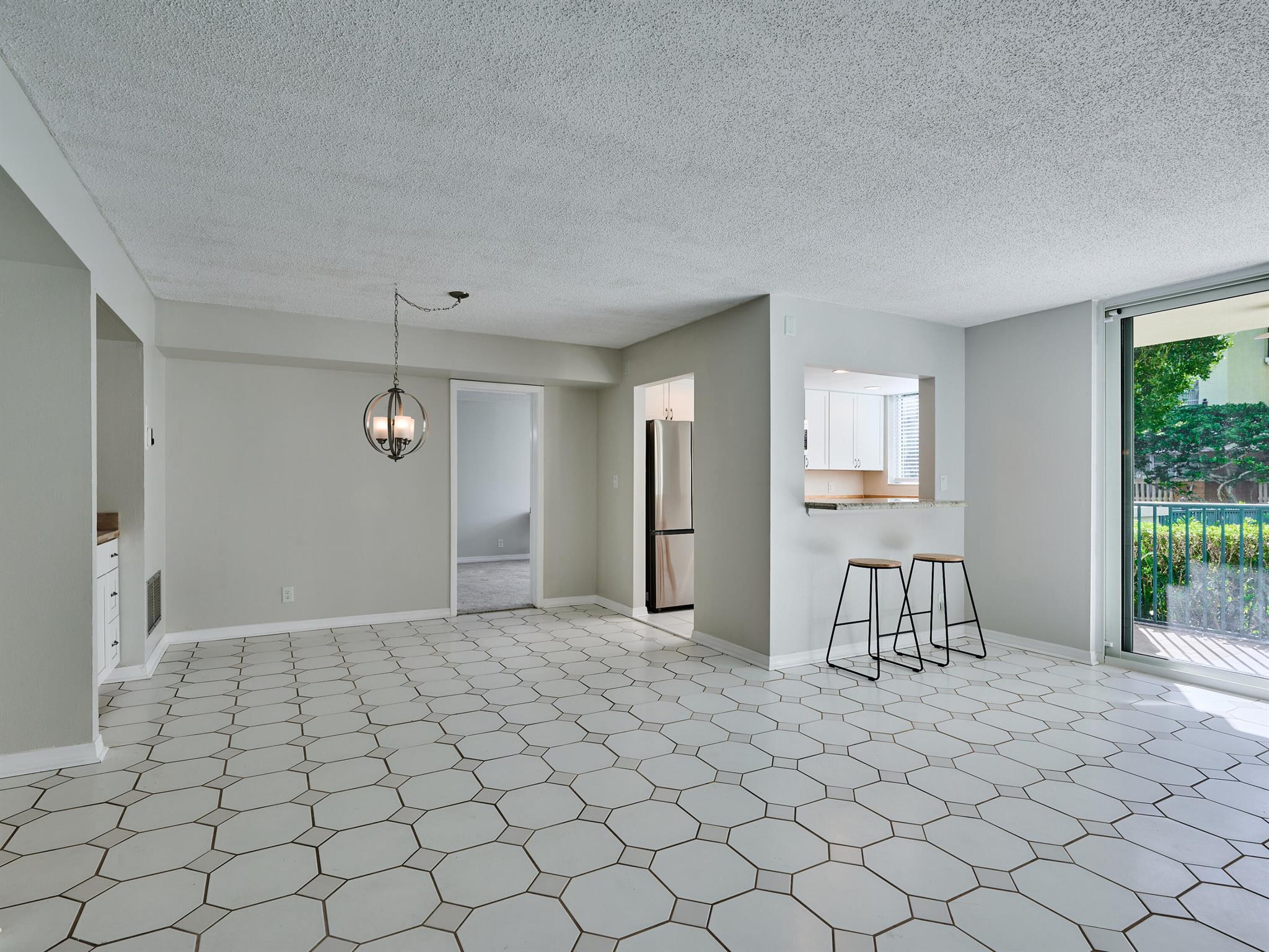 PORT DE MER CONDO - Residential