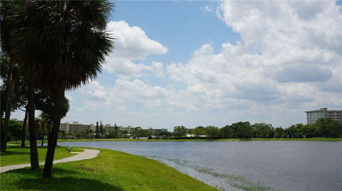Palm Aire Country Club - Residential